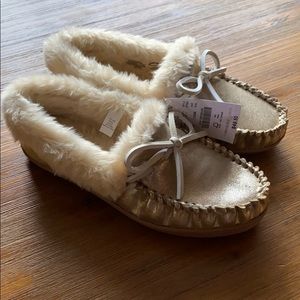J. Crew Gold moccasins woman size 5